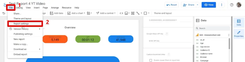 Opening the report settings in Looker Studio